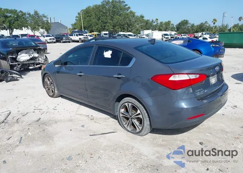 2016 Kia Forte Ex z USA, uszkodzony, nr VIN KNAFZ4A84G5473650